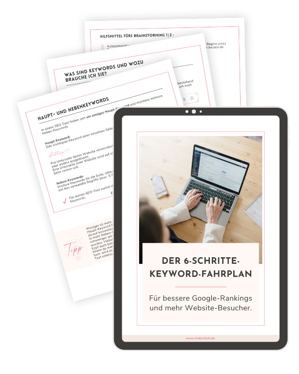 Lina Kolitsch hält einen Laptop in der hand